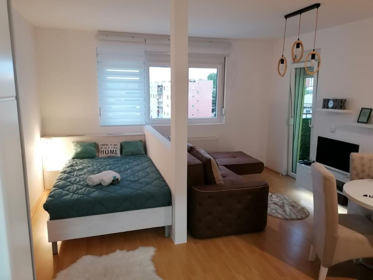 Emili Apartman Jagodina Exterior foto