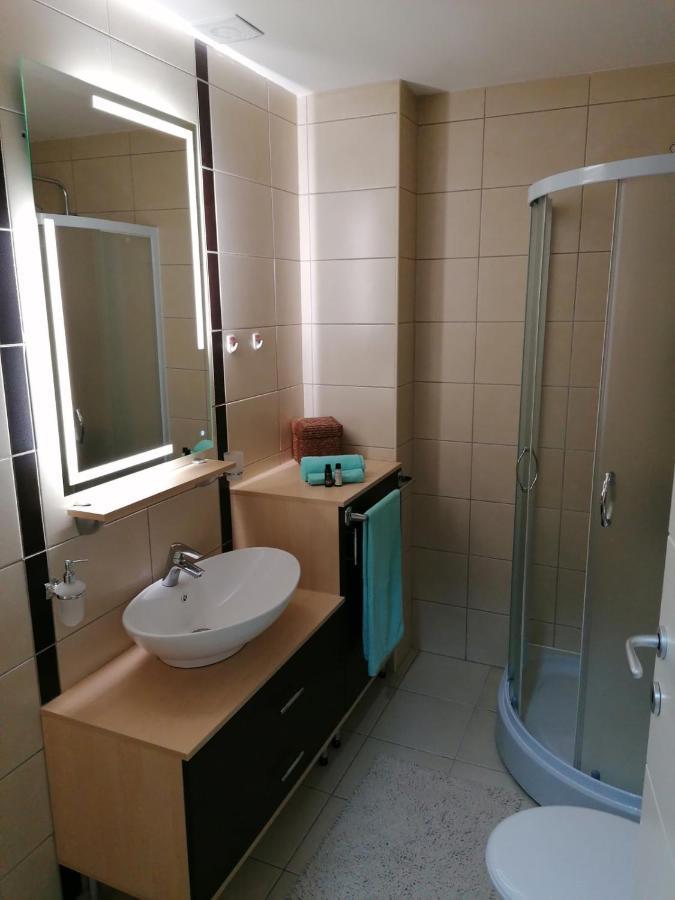 Emili Apartman Jagodina Exterior foto